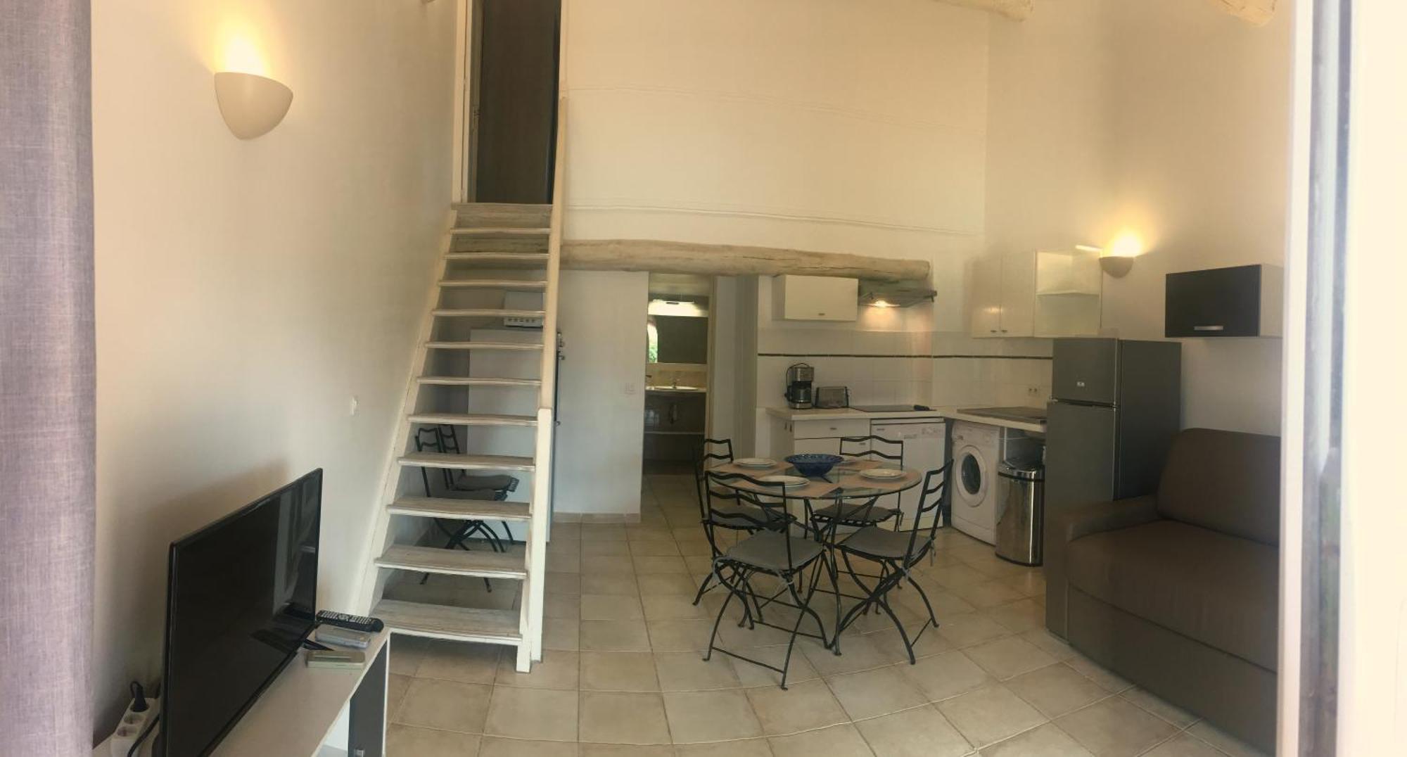 Marina Di Fautea Daire Olmucciu Oda fotoğraf