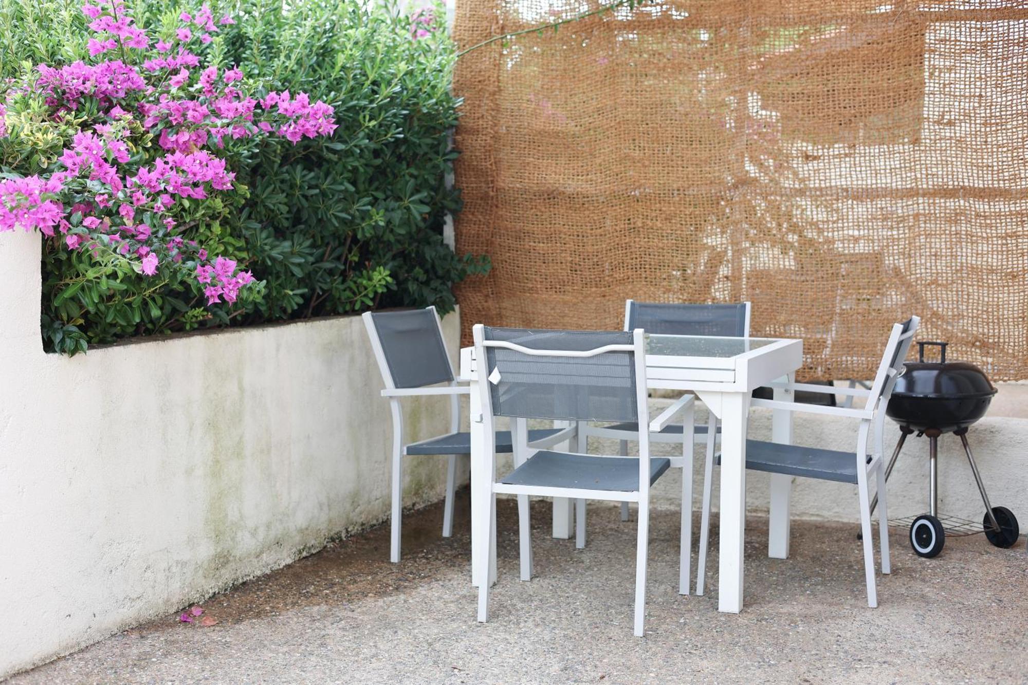 Marina Di Fautea Daire Olmucciu Oda fotoğraf